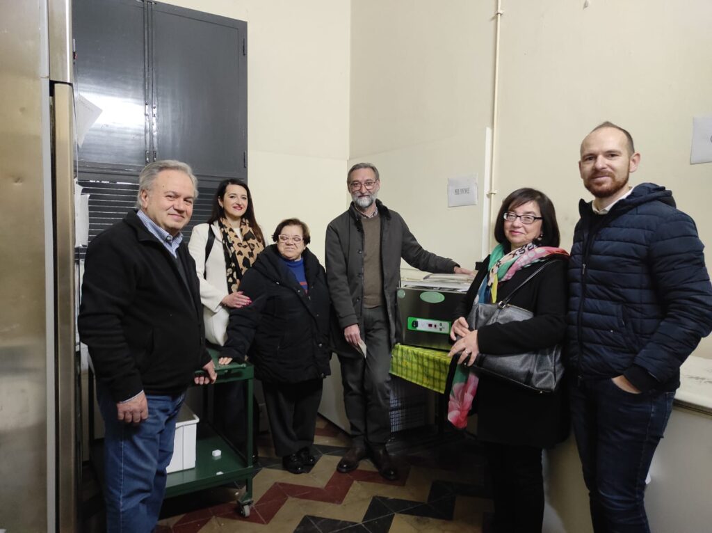 Questa immagine ha l'attributo alt vuoto; il nome del file è 24-febbraio-Mensa-picc-sociale-2-1024x766.jpg